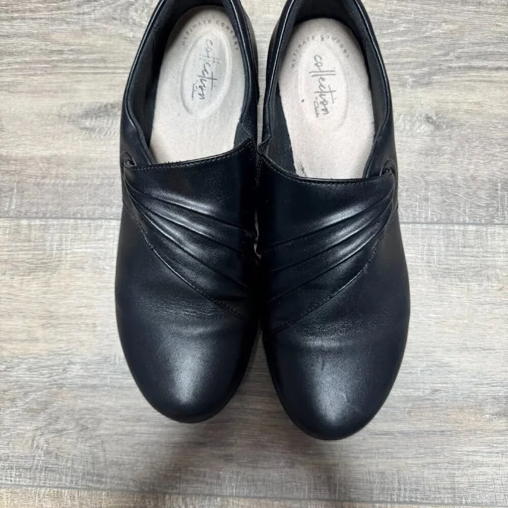 Clarks Black Leather Wedge Heel Loafers Women's Size 10